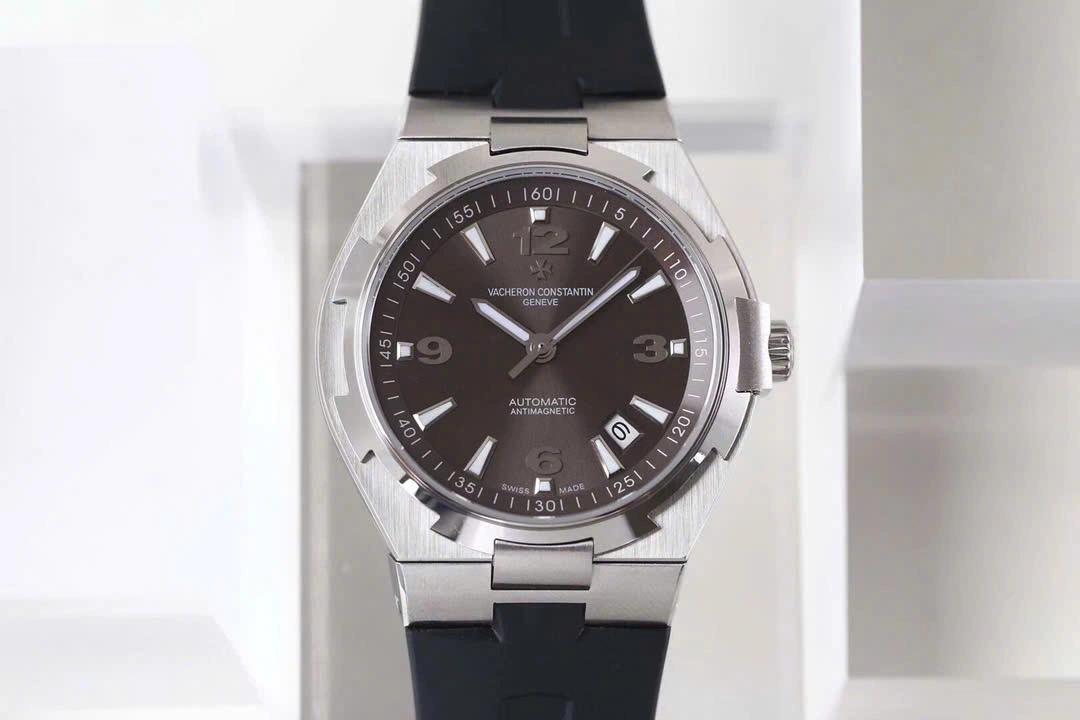 Vacheron Constantin Overseas Gray Dial Number Roman 42mm – 12A 1:1 Super Clone Watch
