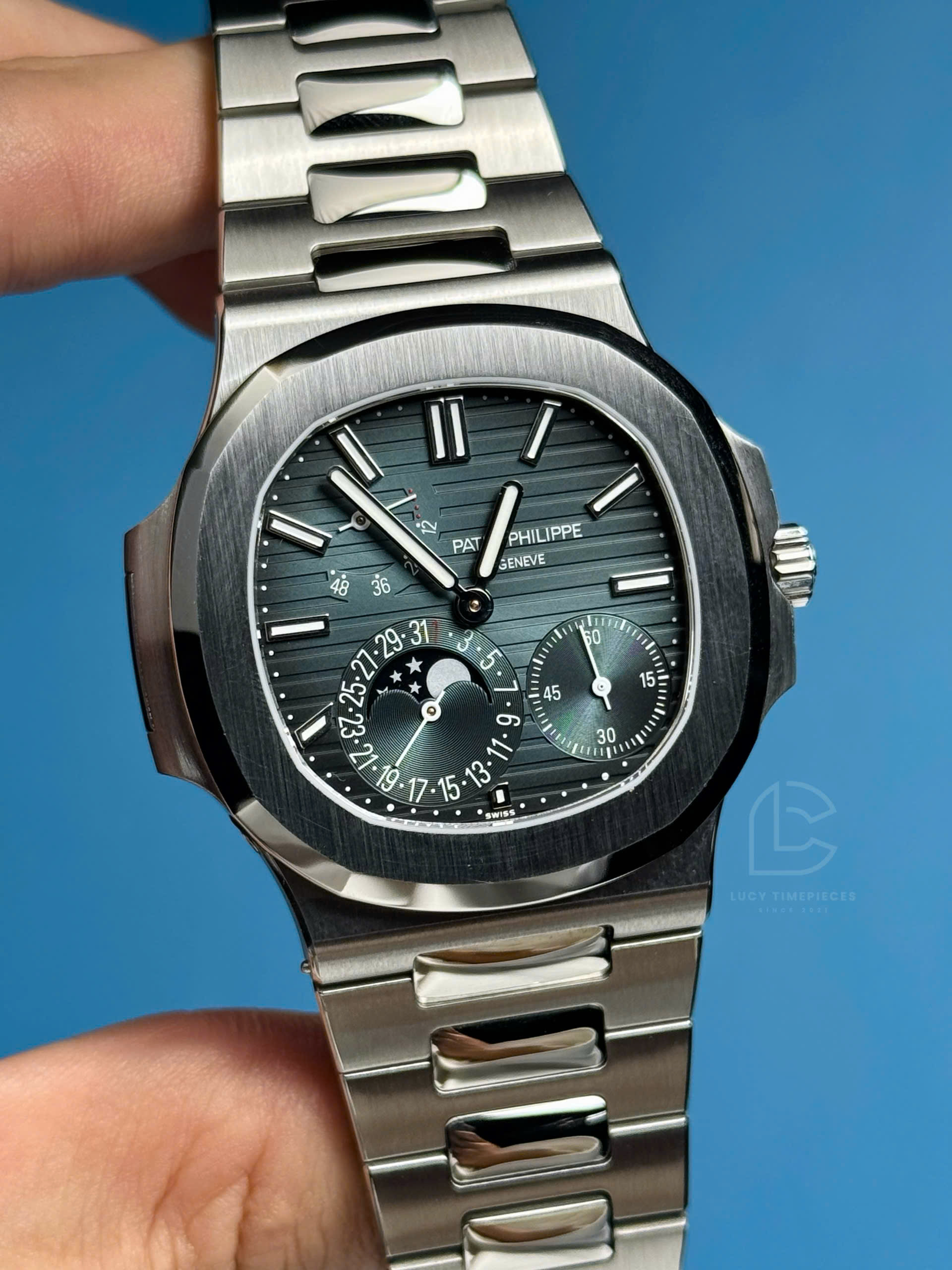 Patek Philippe Nautilus 5712/1A-001 Blue Steels Custom Modify – Handcrafted Version