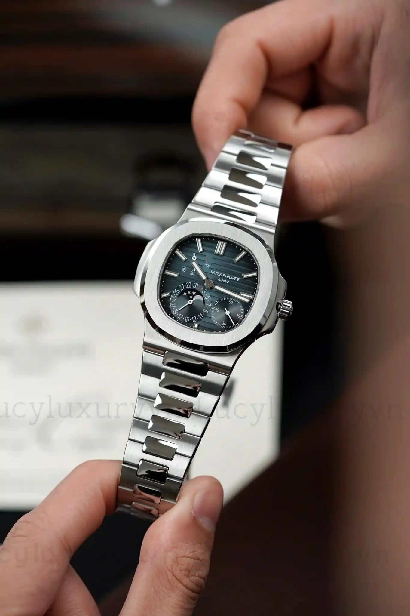 Patek Philippe Nautilus 5712/1A-001 Blue Steels Custom Modify – Handcrafted Version