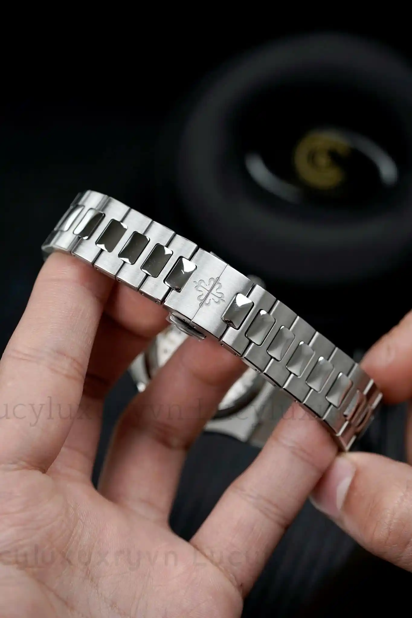 Patek Philippe Nautilus 5712/1A-001 Blue Steels Custom Modify – Handcrafted Version