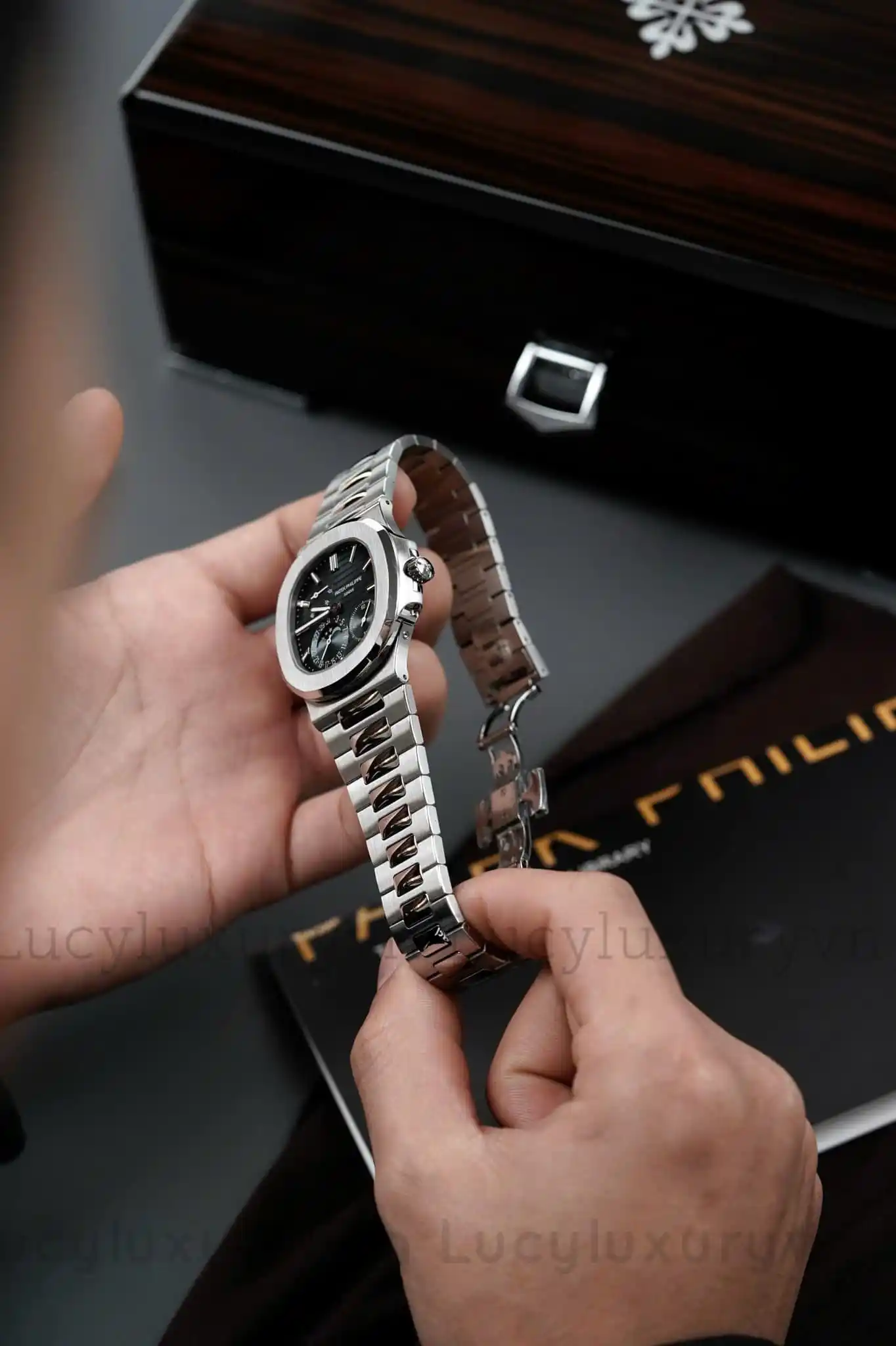 Patek Philippe Nautilus 5712/1A-001 Blue Steels Custom Modify – Handcrafted Version